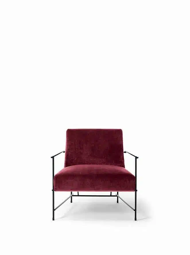 כורסת מעצבים KYO עם ריפוד אפור מבית Ditre Italia בסלון מודרני