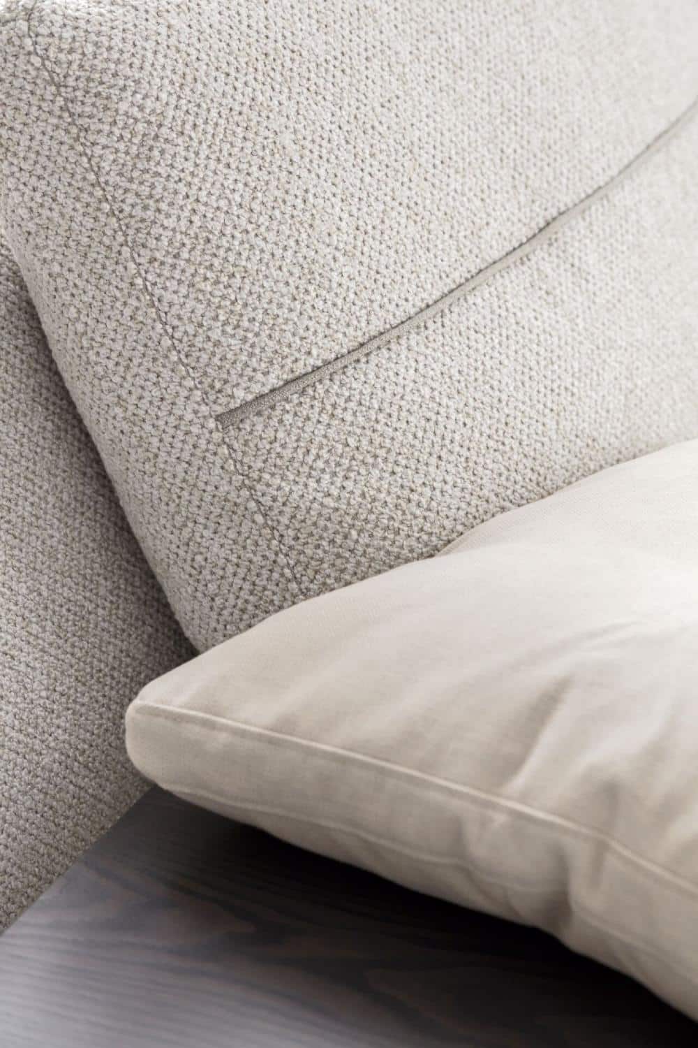 2024_DitreItalia_Novelties_Atlantis sofa5 1280x1920 1